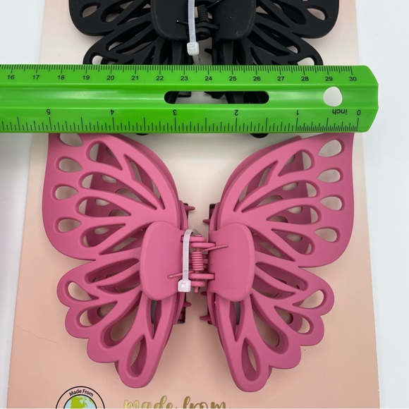 2 Pack Hair Claws Unique Pink & Black Butterfly Designs - Picture 3 of 4